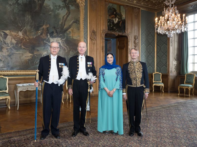 The Ambassador of the Sultanate of Oman presents her credentials to the King of Sweden