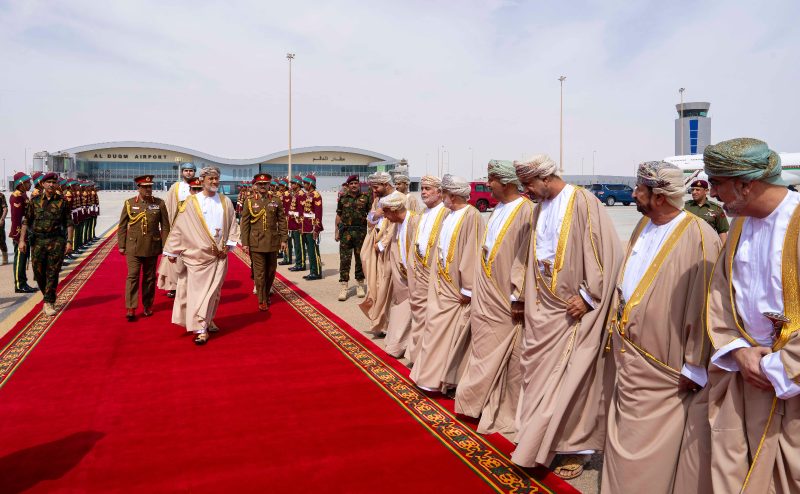 Emir of Kuwait arrives in Duqm