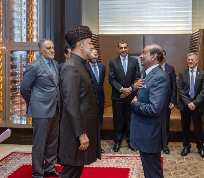 His Majesty the Sultan meets a number of businessmen in India