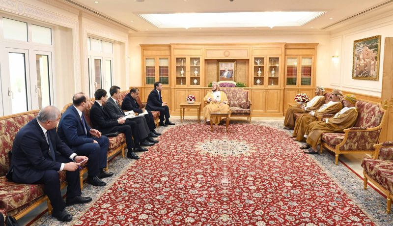 Sayyid Asaad receives Foreign Minister of Uzbekistan