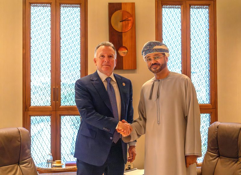 Oman hosts historic meeting between Iran and USA