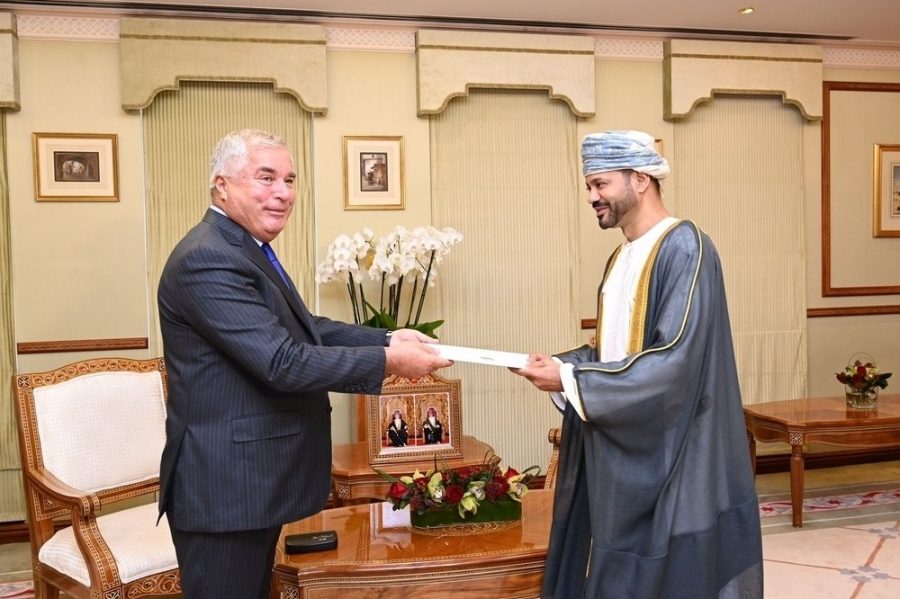 sayyid-badr-recieves-Presidential-message-from-Ambassador-of-Tajikistan