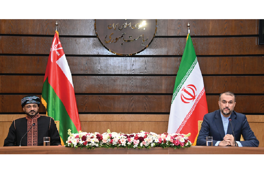 Oman-Iran-Foreign-Ministers-joint-Press-conference