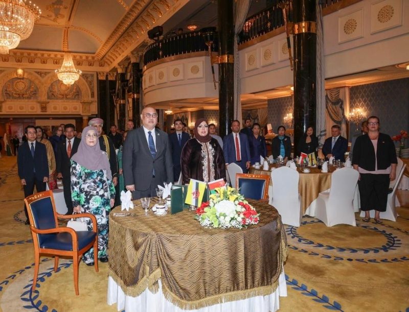 Omani Embassies in India, Hungary and Brunei celebrate National Day