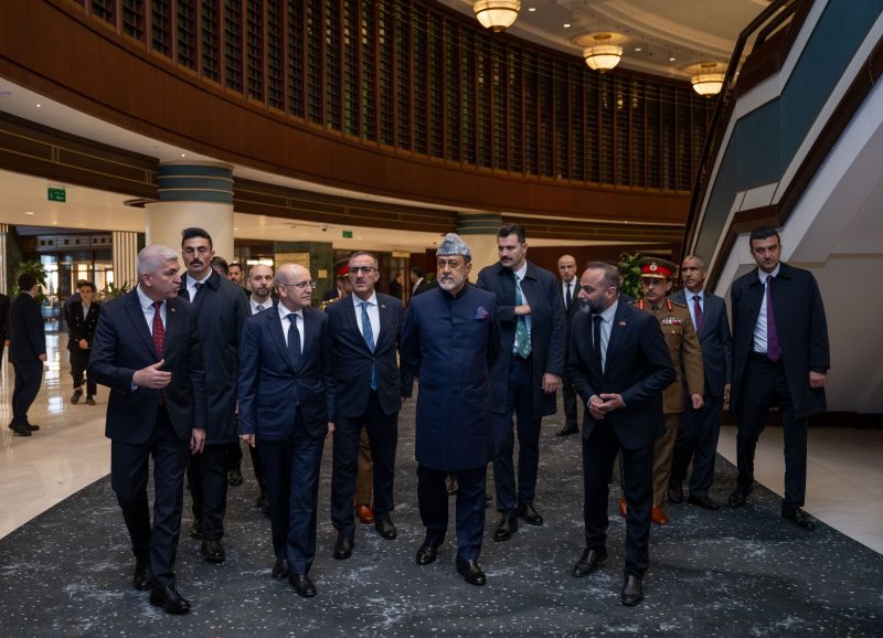 His Majesty tours Turkish National Library