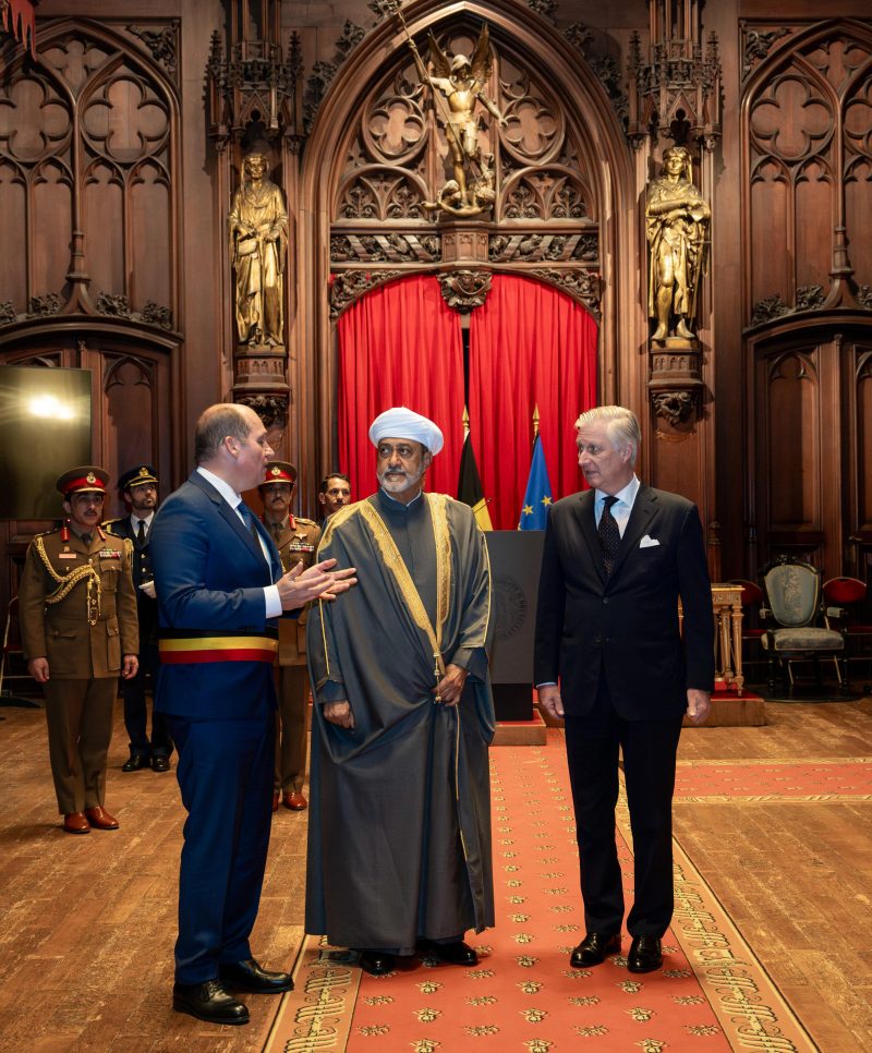 His Majesty visits Brussels City Hall