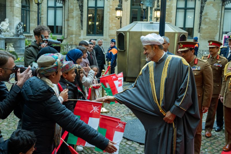 His Majesty visits Brussels City Hall