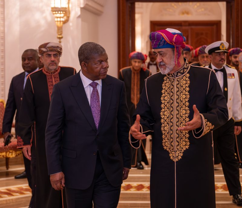 His Majesty hosts dinner in honour of Angolan President