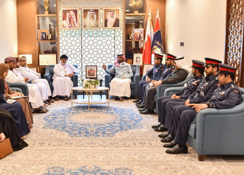 Oman and Bahrain discuss combating human trafficking