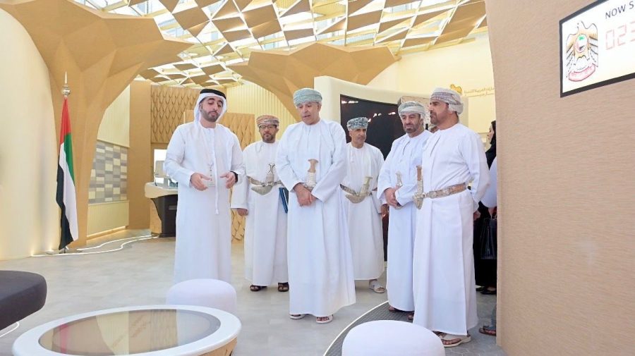 Oman and the United Arab Emirates hold consular consultations