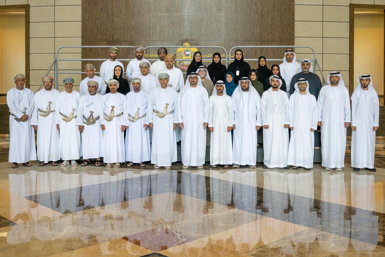 Oman and the United Arab Emirates hold consular consultations