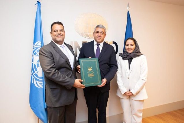 Ambassador-presenting-credentials-to-World-Tourism-Organisation