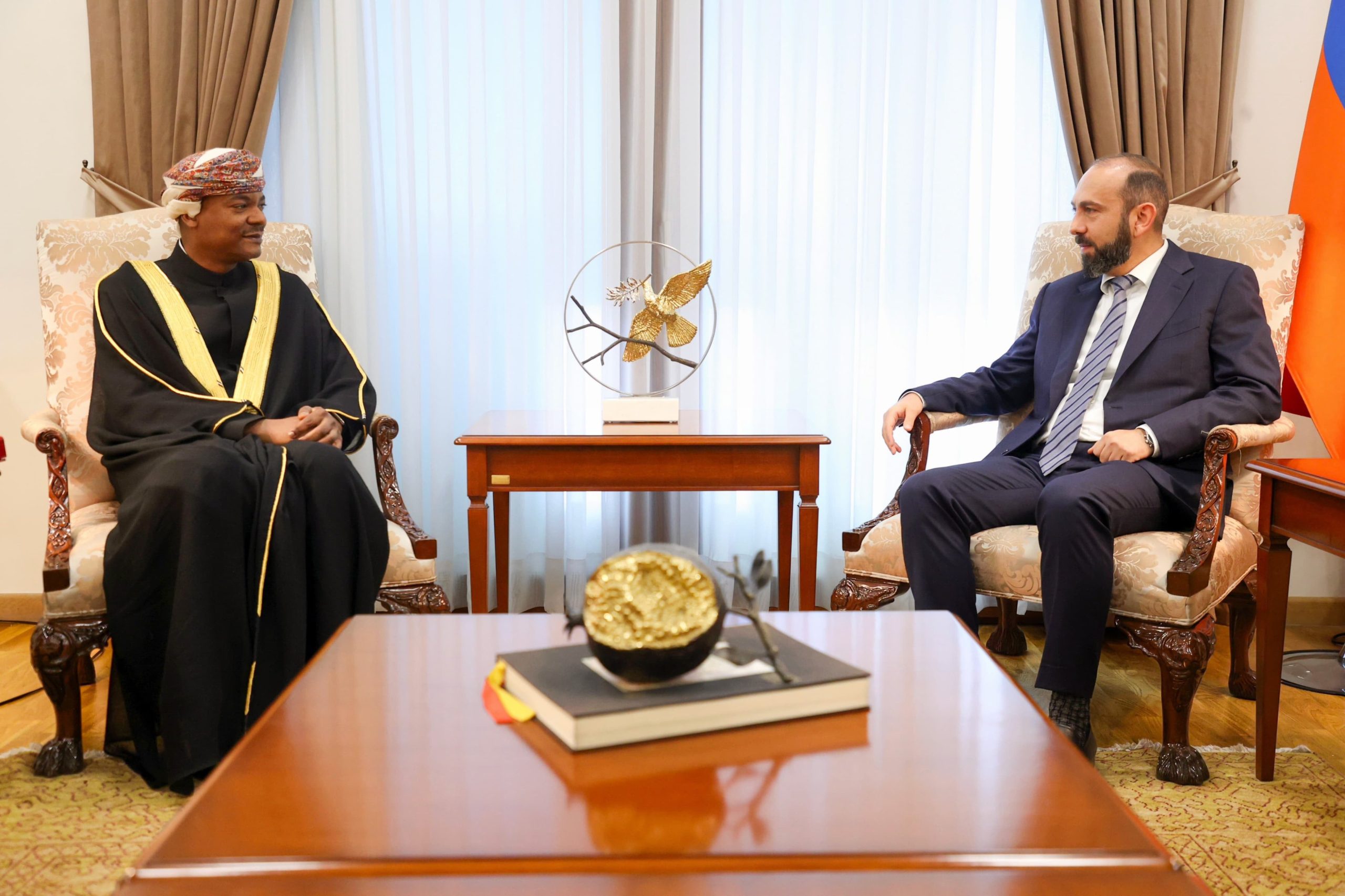 His Majesty sends written message to Prime Minister of Armenia