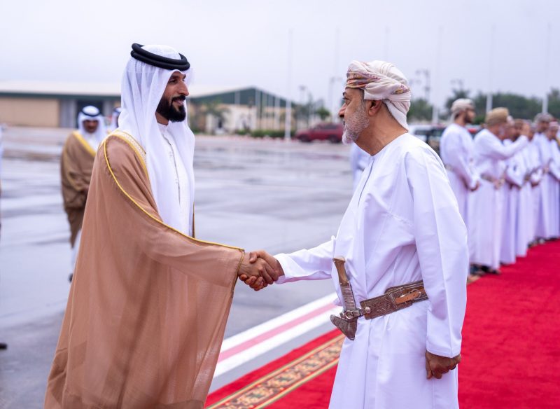 His Majesty leads farewell party for King of Bahrain