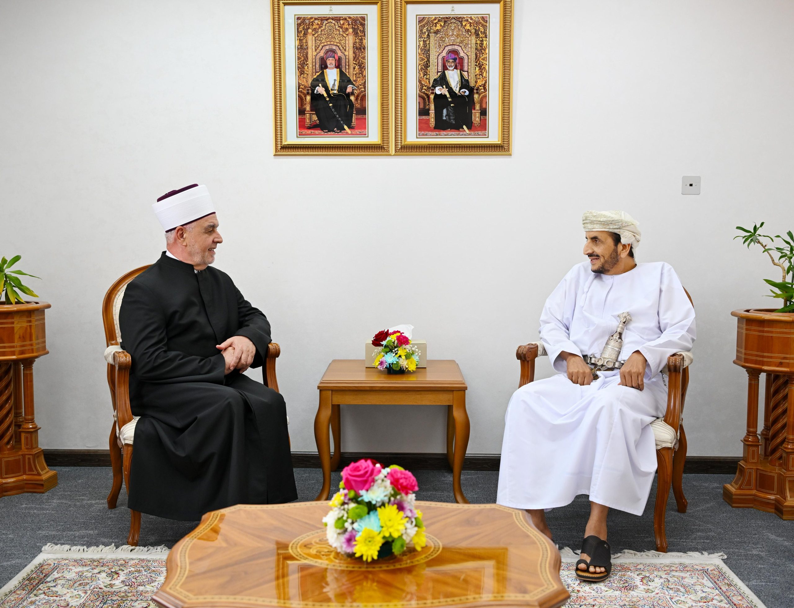 وكيل الوزارة للشؤون السياسية يستقبل المفتى العام للبوسنة والهرسك