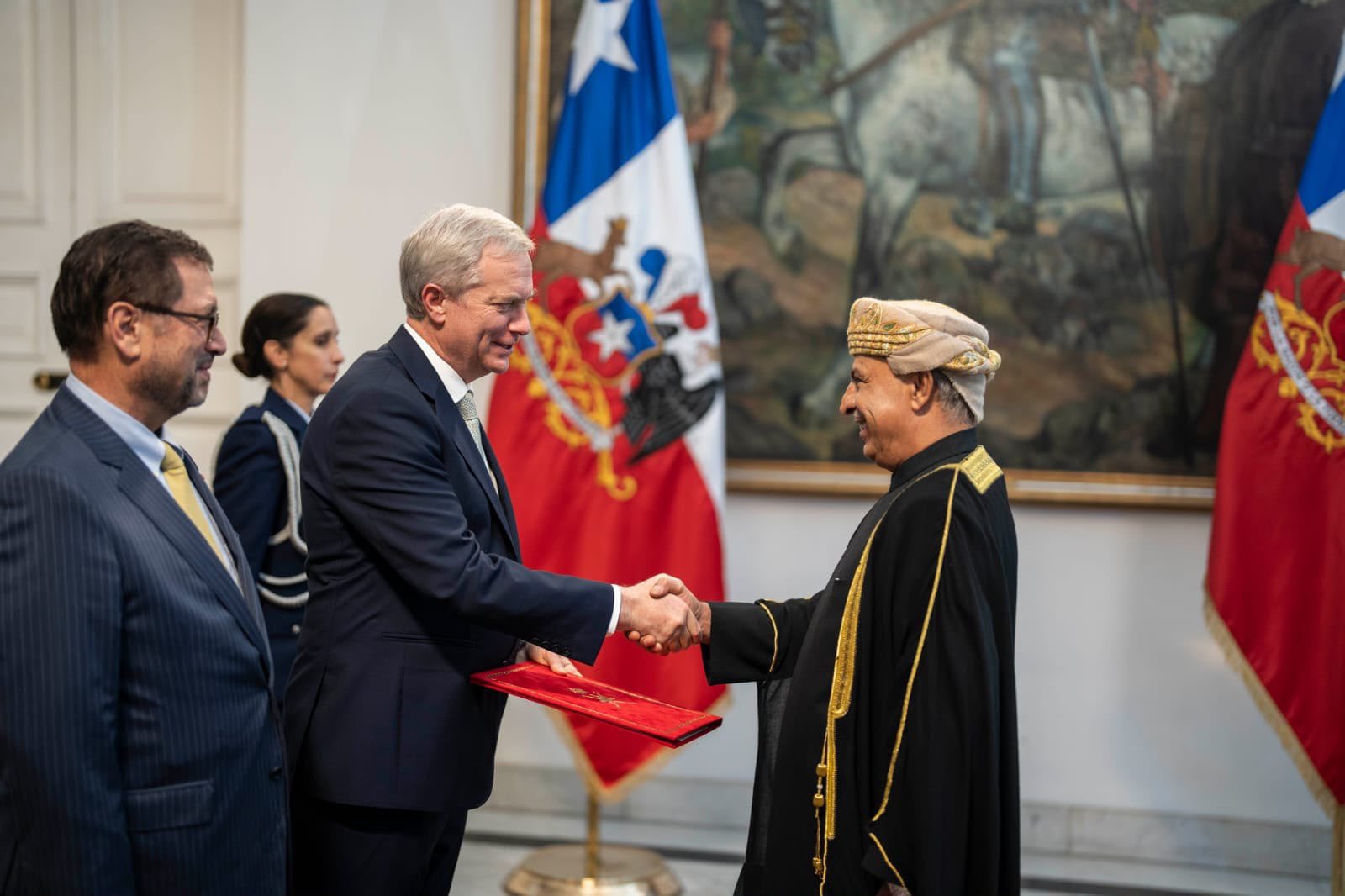 Omani Ambassador presents credentials to Chilean President