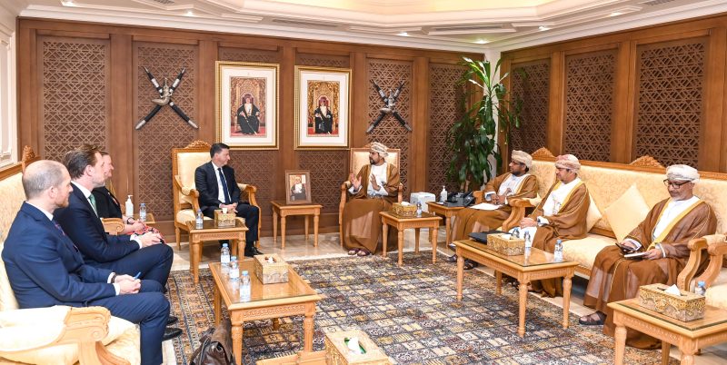 Commerce Minister receives UK Trade minister