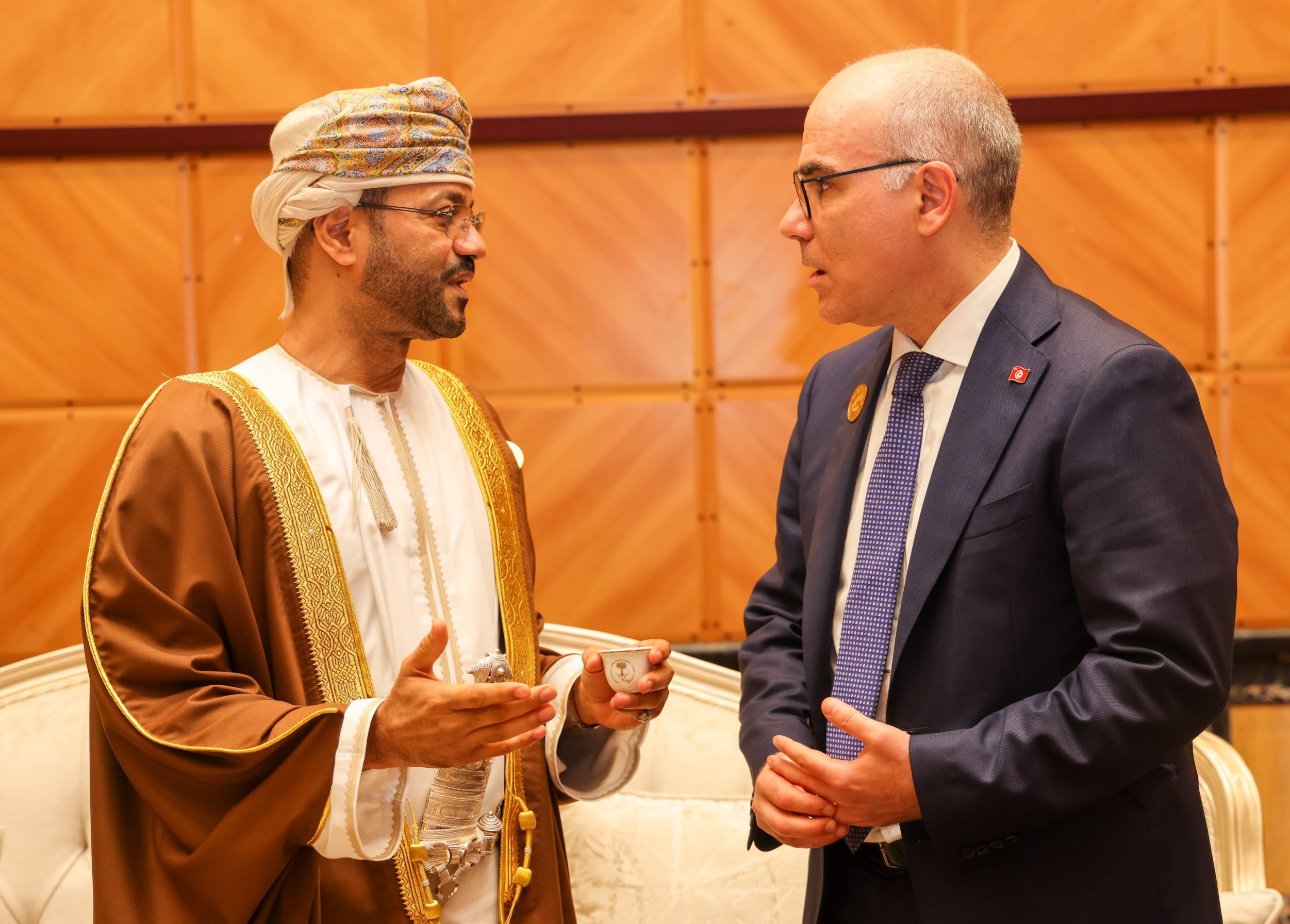 Oman-Foreign-Minister-holds-bilateral-meetings-ahead-of-Arab-summit