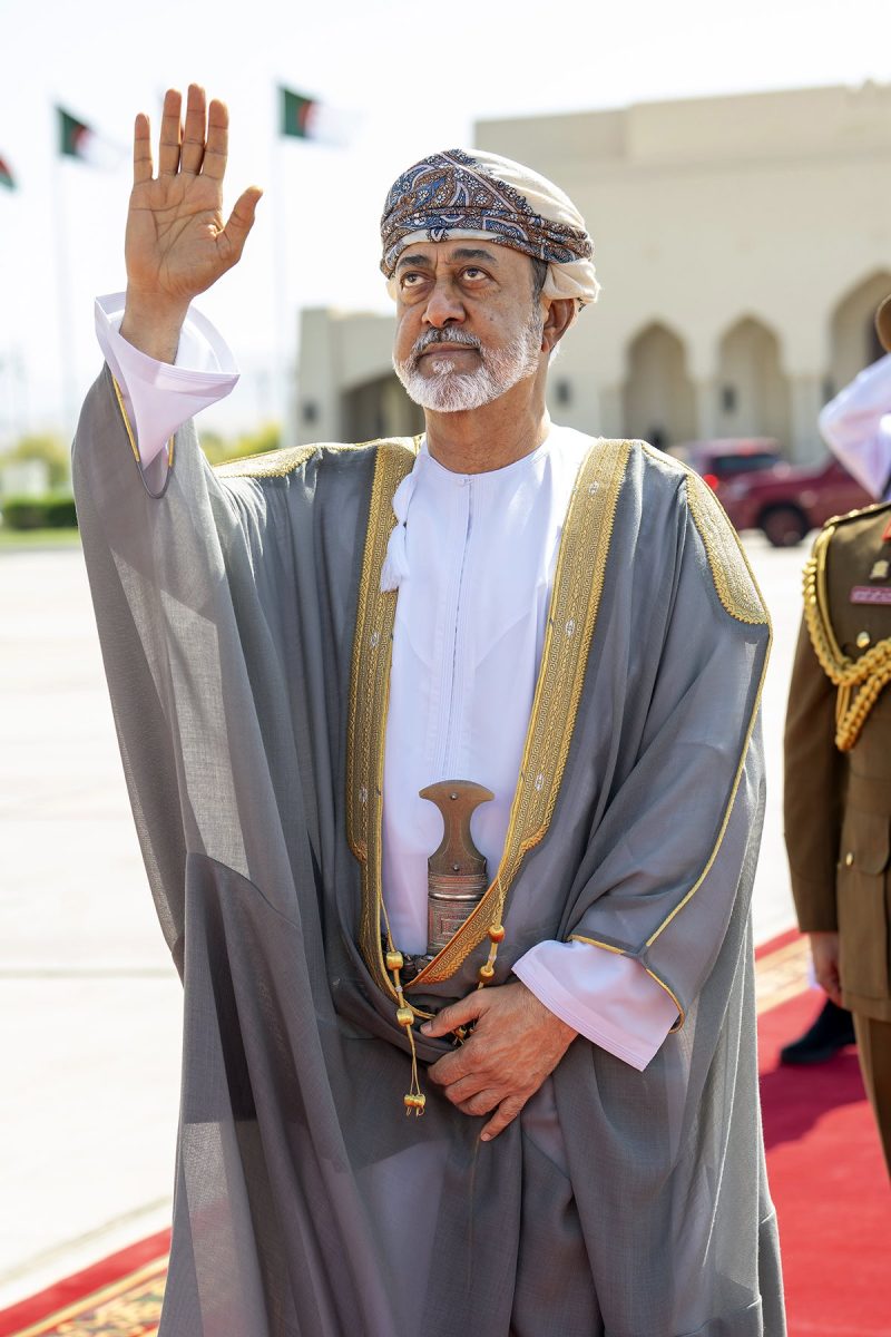 His Majesty Sultan Haitham bin Tarik bid farewell to Algerian President Abdelmadjid Tebboune.