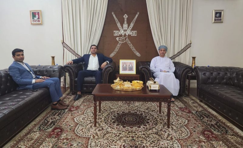 كراتشي: القنصل العام يبحث فرص التعاون في القطاع العقاري مع شركة Orbit Realty