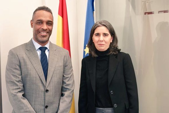 Spain: Ambassador discusses bilateral relations with Spain