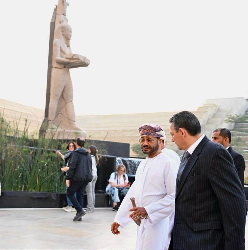 Minister visits Grand Egyptian Museum in Cairo