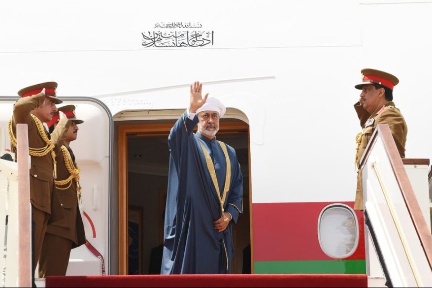 His-Majesty-departs-for-Iran