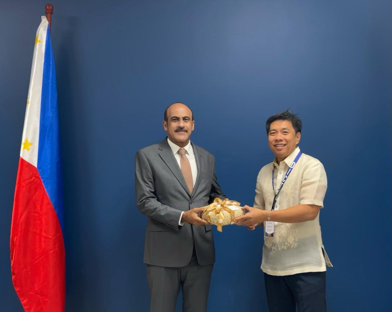 Philippines: Ambassador meets Secretary of Information Technology