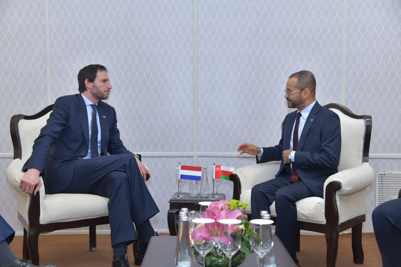 Oman-Foreign-Minister-meets-Netherlands-Foreign Minister