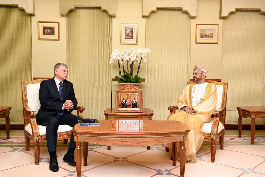 Oman-Foreign-Minister-receives-President-of-Hungarian-National-Assembly