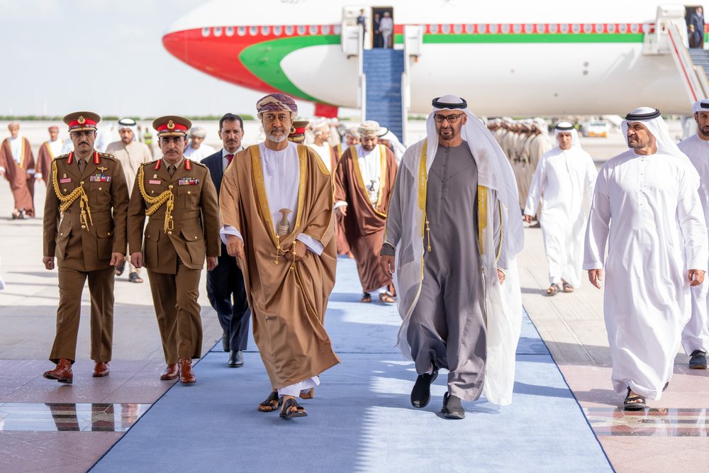 His-Majesty-sultan-Haitham-arrives-in-Abu-Dhabi