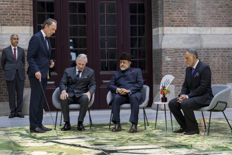 His Majesty visits Port of Antwerp