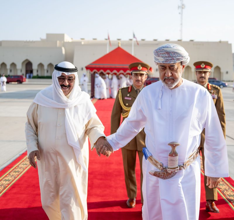 His Majesty farewell to Emir Kuwait