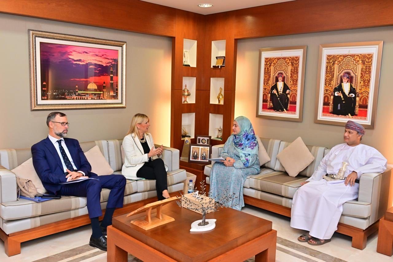 Hungary: Ambassador attends meeting between the Minister of Higher Education and the Hungarian Minister of State for Diplomacy