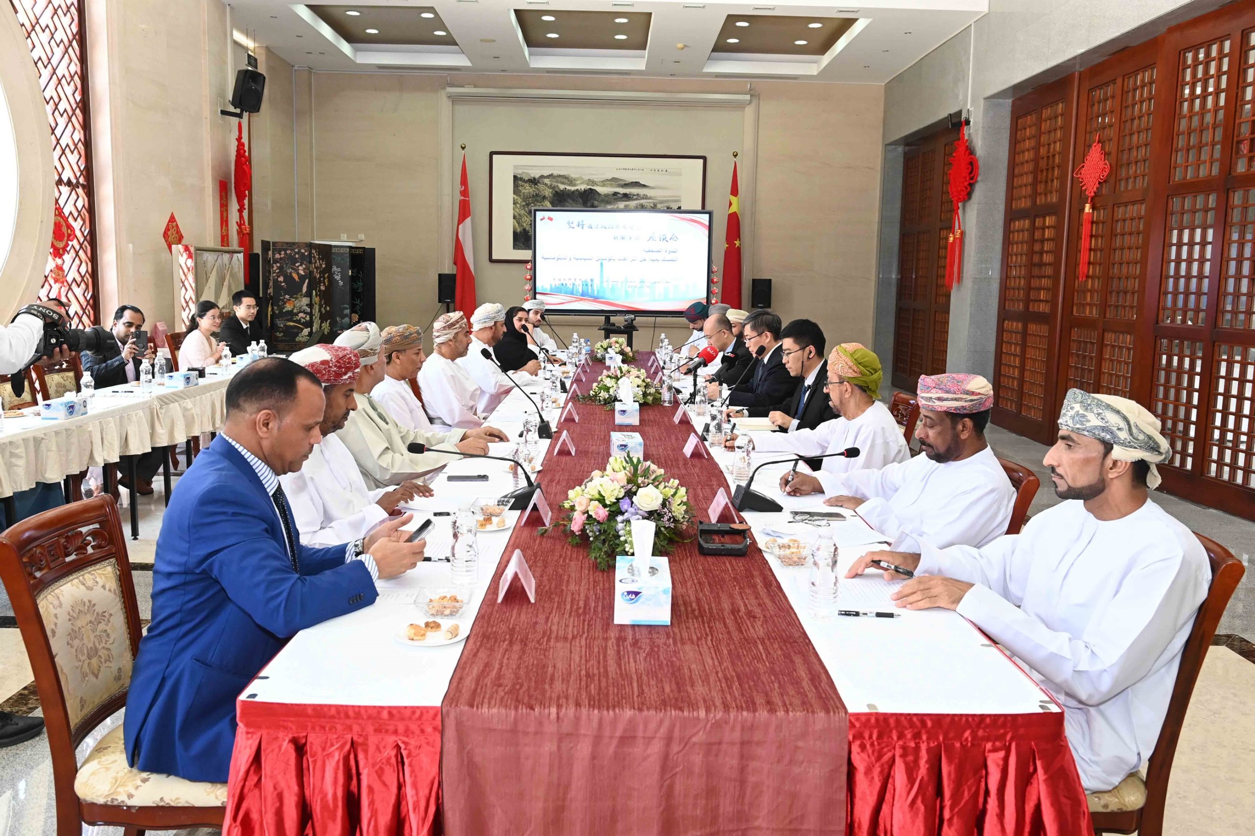 A seminar highlighting the importance of the diplomatic approach in resolving conflicts and promoting understanding between countries.