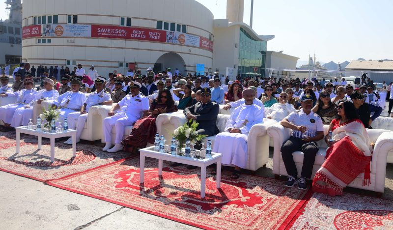 ميناء السلطان قابوس يستقبل السفينة الشراعية للبحرية الهندية «كاوندينيا»