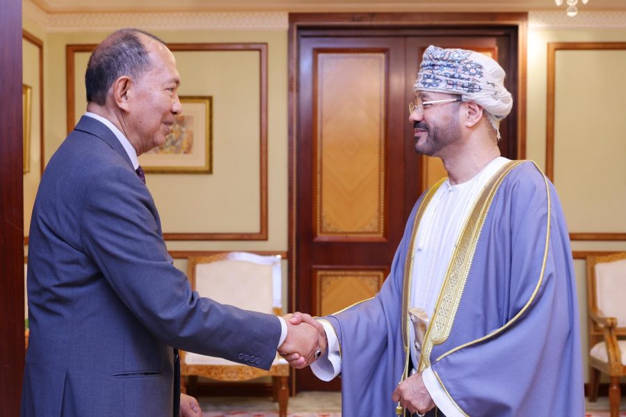 معالي السيد وزير الخارجية يستقبل السفير الإندونيسي بمناسبة انتهاء مهام عمله