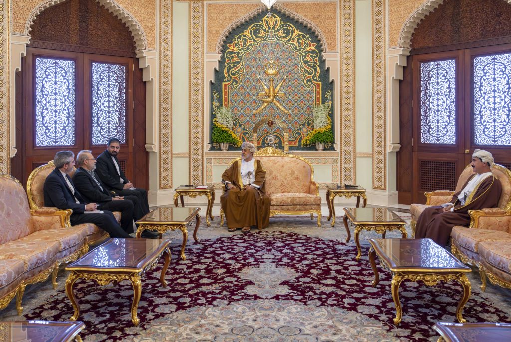 His Majesty gives audience to Iran’s Secretary of Supreme National Security Council