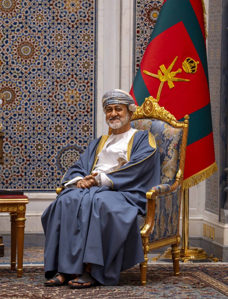 جلالةُ السُّلطان يستقبلُ رئيسة الوزراء الإيطالية ويعقدان جلسة مباحثات