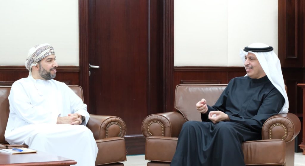الكويت: السفير يلتقي وزير التجارة
