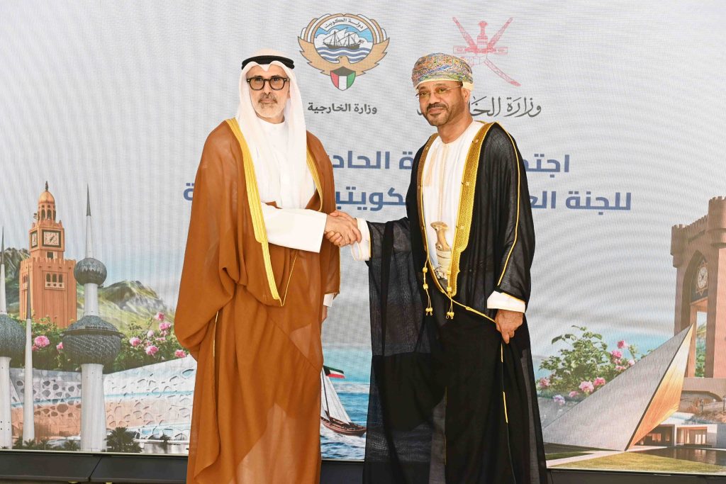 معالي السيد وزير الخارجية يبحث تعزيز التعاون الثنائي مع نظيره الكويتي