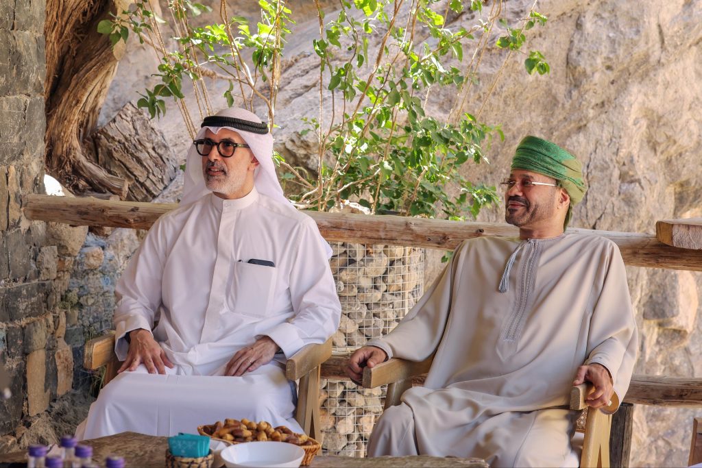 معالي السيد وزير الخارجية ونظيره الكويتي يزوران مواقع سياحية في سلطنة عمان