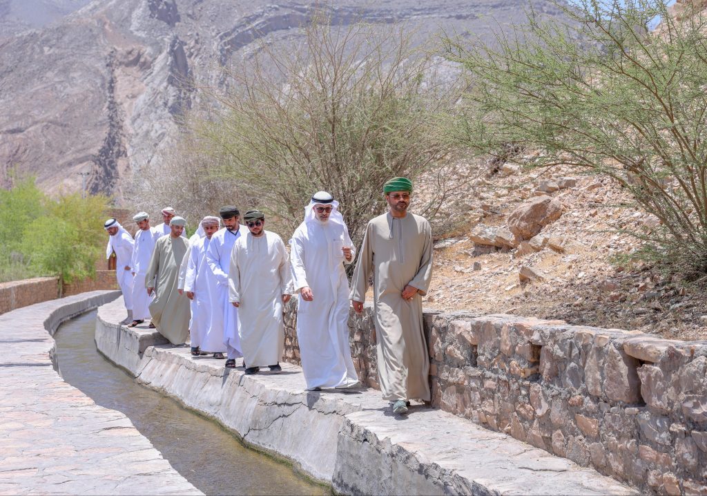 Minister and Kuwaiti counterpart visit tourist sites