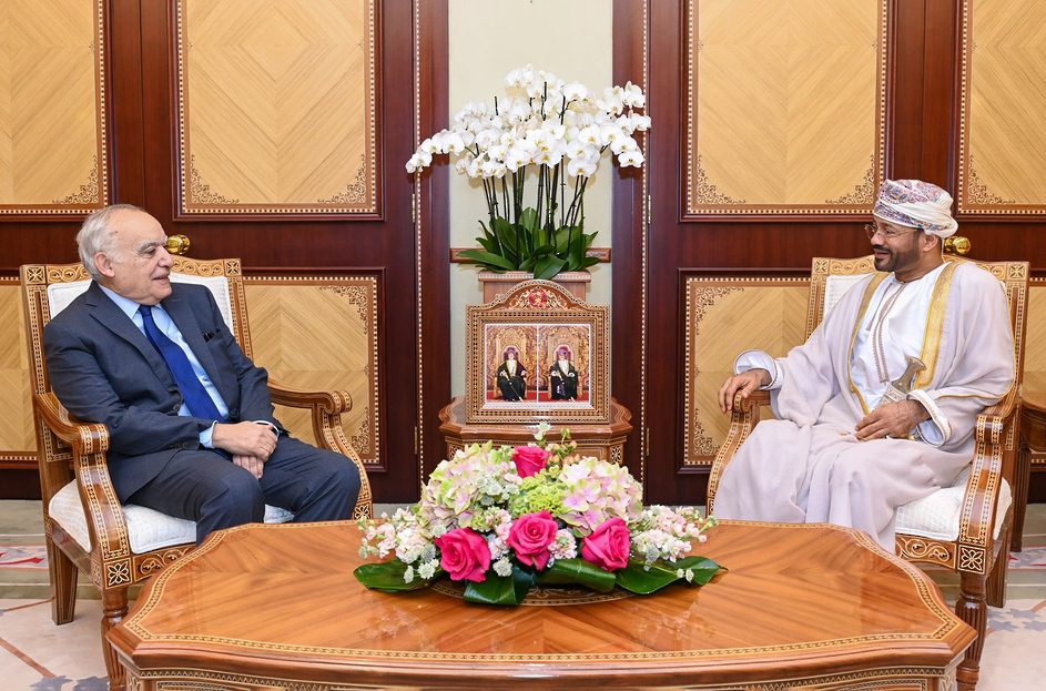 Minister discusses initiatives with Lebanese Culture Minister