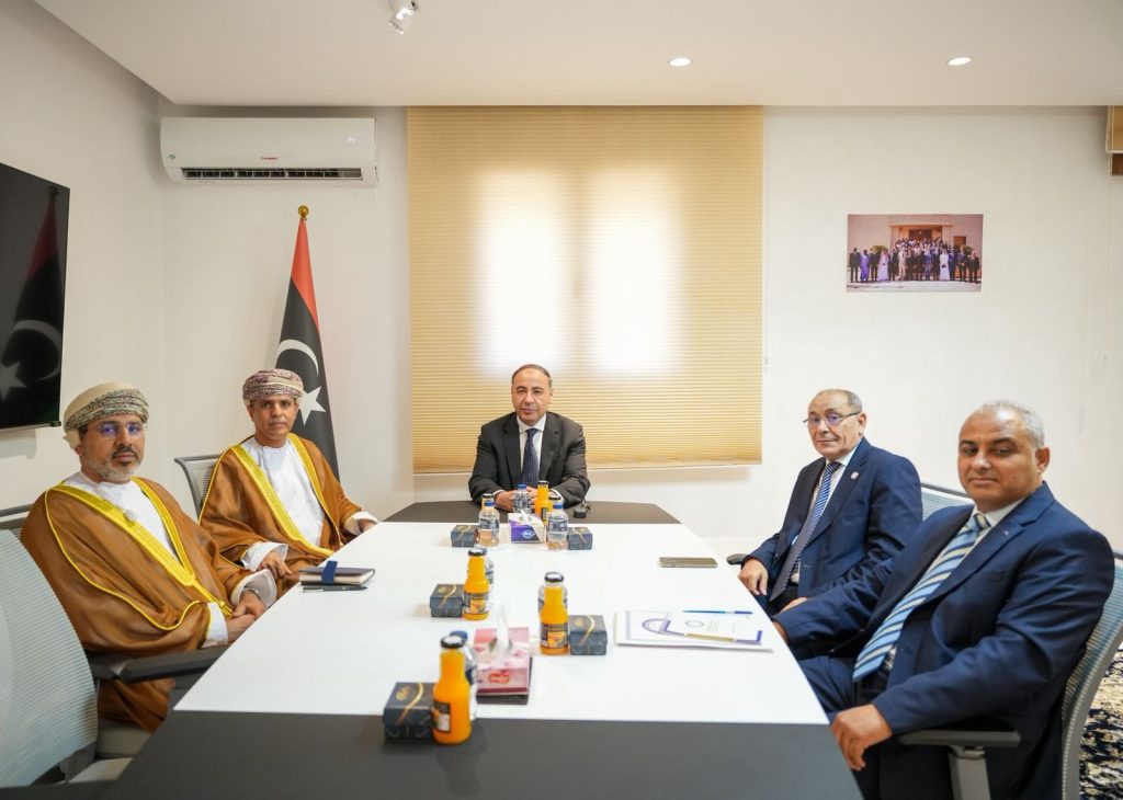 Libya: Acting Foreign Minister receives Oman's Ambassador