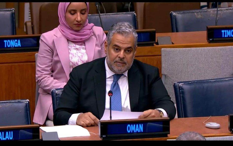 سلطنة عمان تؤكد على أن مسيرة المرأة العُمانية تمضي بخطى ثابتة