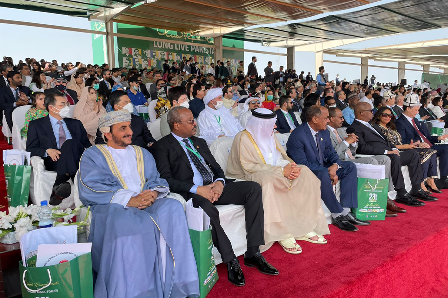 Oman-participates-Pakistani-military-parade-Independence-Day