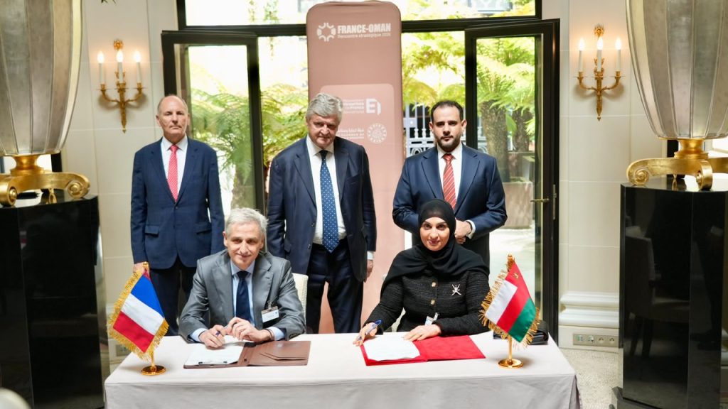 His Majesty and French President attend Oman France Business Forum