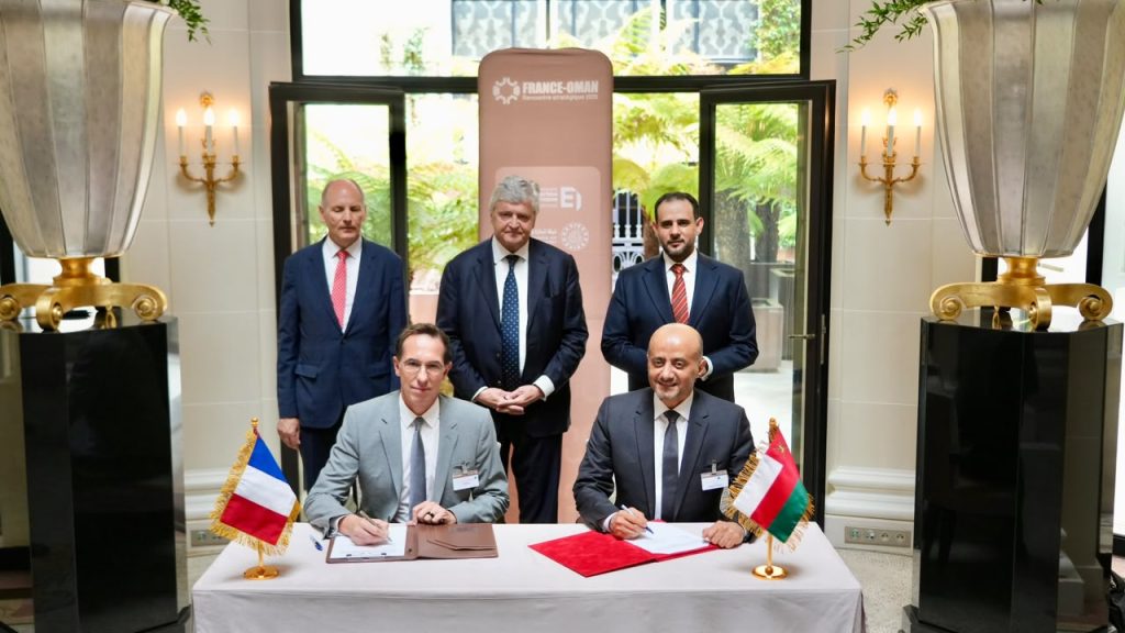 His Majesty and French President attend Oman France Business Forum