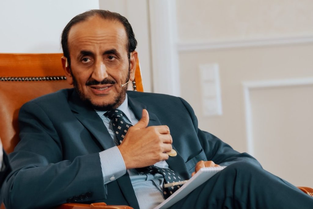 سلطنة عمان تشارك في منتدى أوسلو